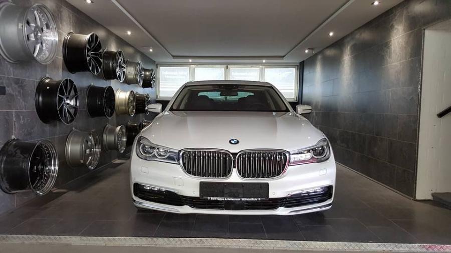  BMW 750Li xDrive by Folienwerk-NRW 2016 года  (фото 3 из 5)